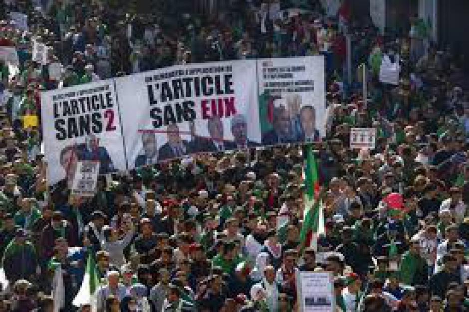 ALGÉRIE : Le peuple doit décider de son avenir